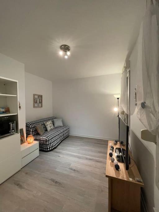 Ferienwohnung Petit Nid Douillet - Studio - Rives Du Lez - Wifi Montpellier Exterior foto
